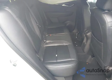 2021 Buick Envision Fwd Preferred z USA, uszkodzony, nr VIN LRBAZLR4XMD056543